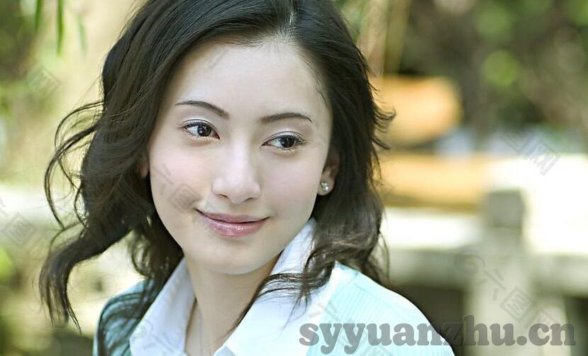 后入人妻在线-探索网络世界的伦理边界，后入人妻在线现象的深思